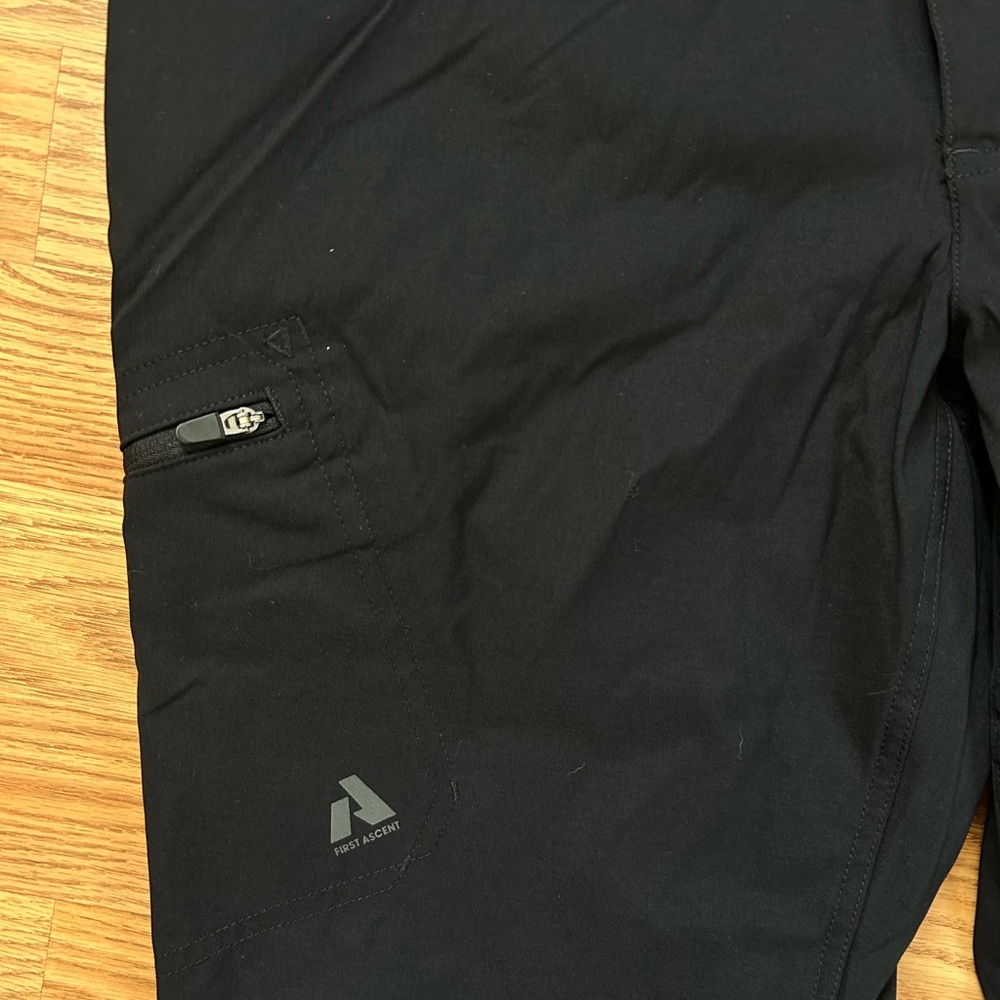 NWT Eddie Bauer Women’s Pro Hiking Pants Black Size 10 Petite - Picture 6 of 8